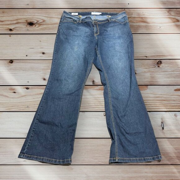 Torrid Luxe Slim Bootcut Jeans Size 24 - Picture 8 of 9